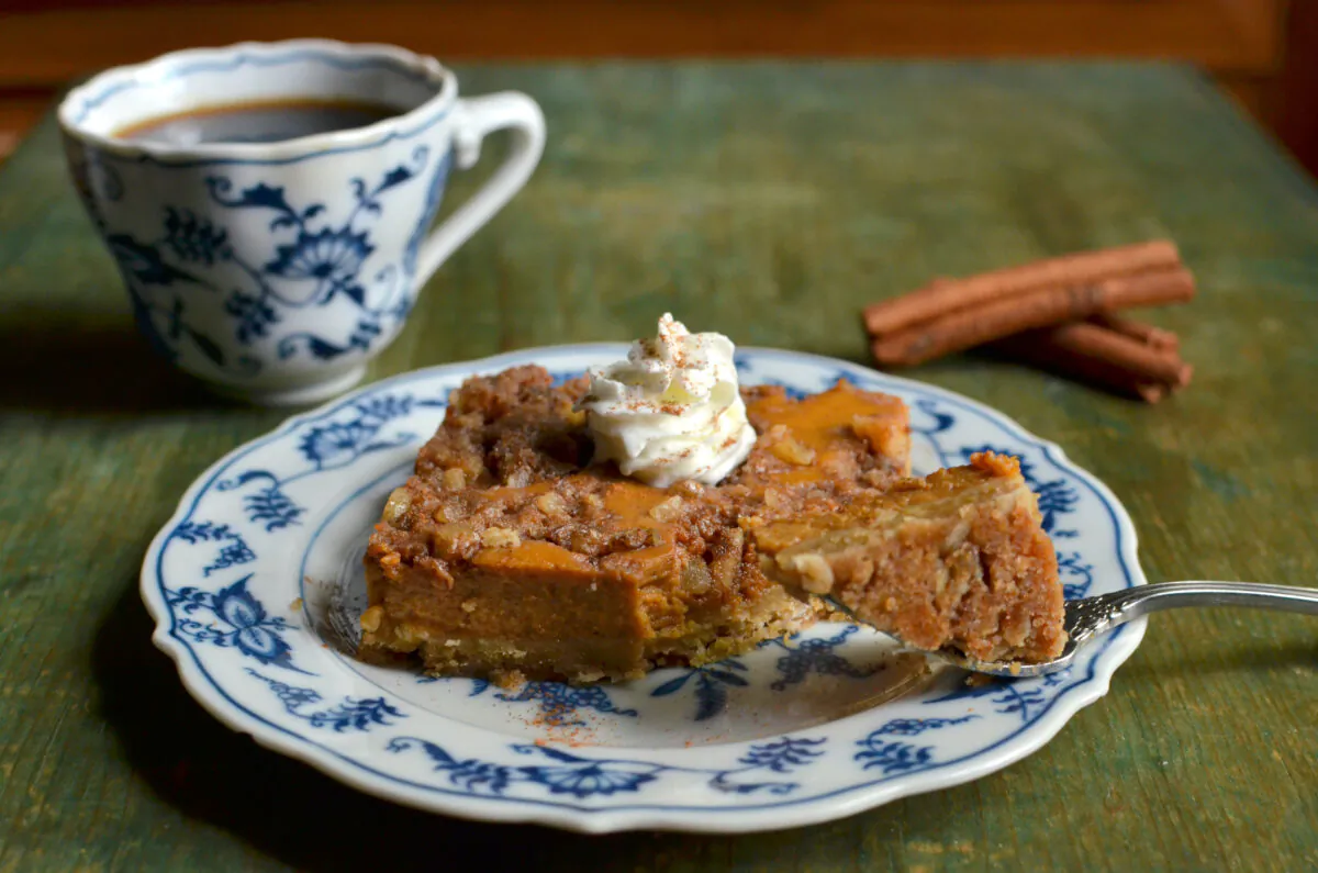 Mom's family-favorite pumpkin pie bars capture all the flavors of the classic with none of the fuss. (Kevin Revolinski)