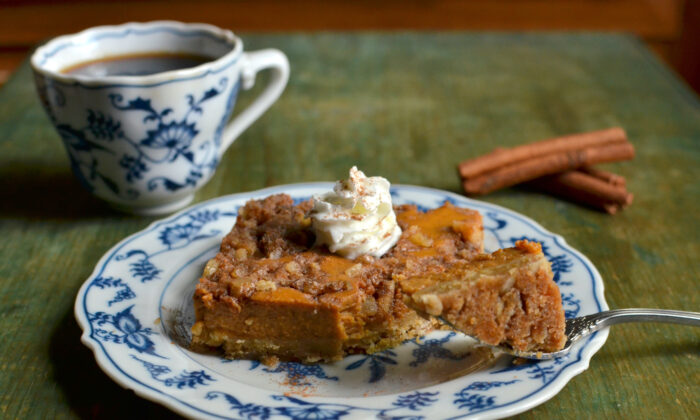 Mom's family-favorite pumpkin pie bars capture all the flavors of the classic with none of the fuss. (Kevin Revolinski)