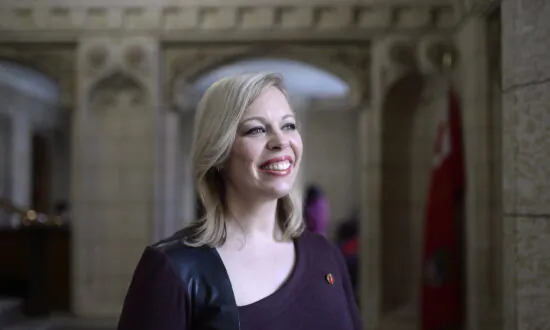 Senator Expelled From Tory Caucus for Challenging O’Toole Remains in Senate Caucus
