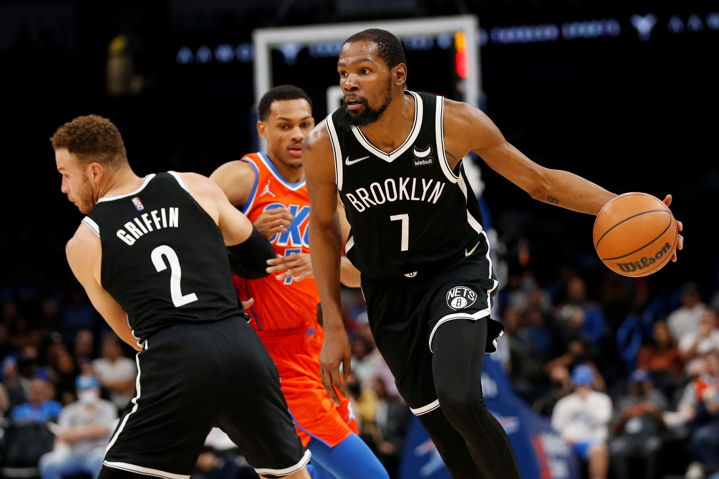 Brooklyn Nets Kevin Durant (7) drives the ball
