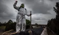 Coal Protesters Blocking Railway Face Up To 25-Year Sentences