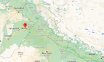 Train Hits Van in Pakistan, Killing 3, Injuring 7 Students