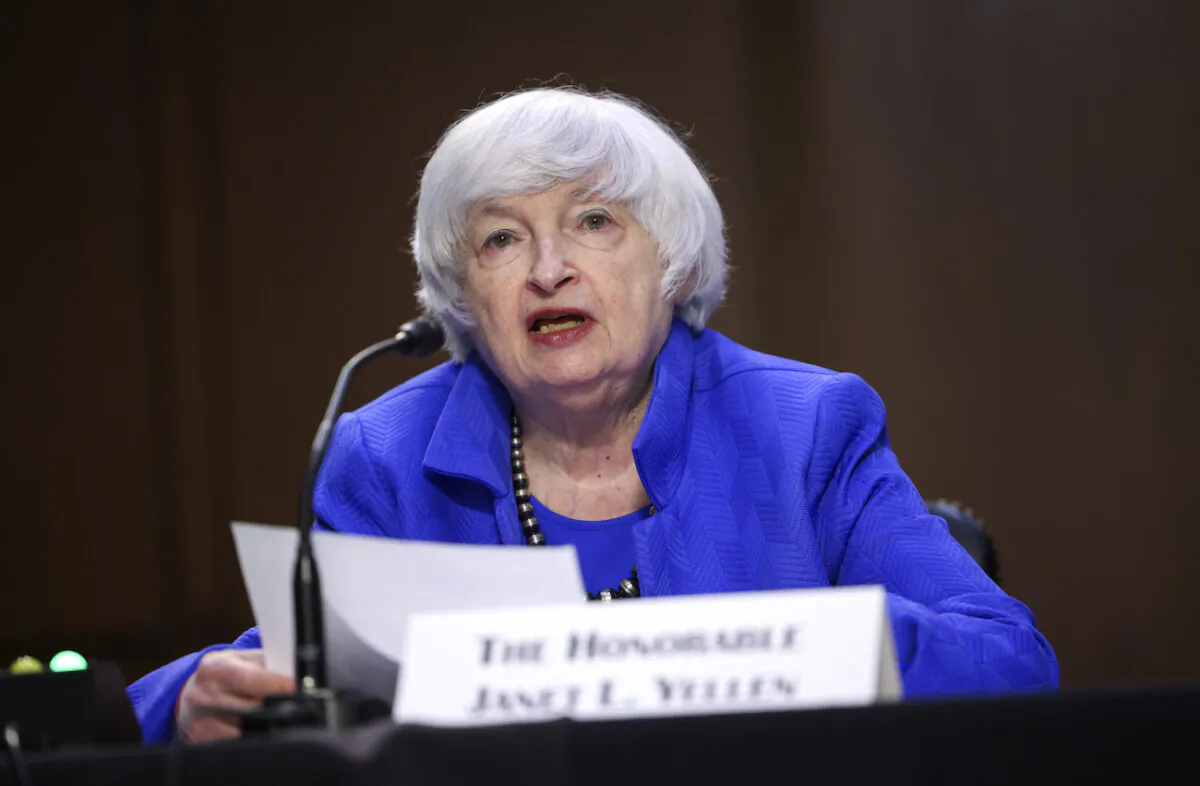 Treasury Secretary Janet Yellen testifies during a Senate hearing in Washington, on Sept. 28, 2021. (Kevin Dietsch/Getty Images)