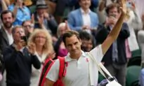 Federer Set to Miss Wimbledon, Dreams of 1 More Slam Final