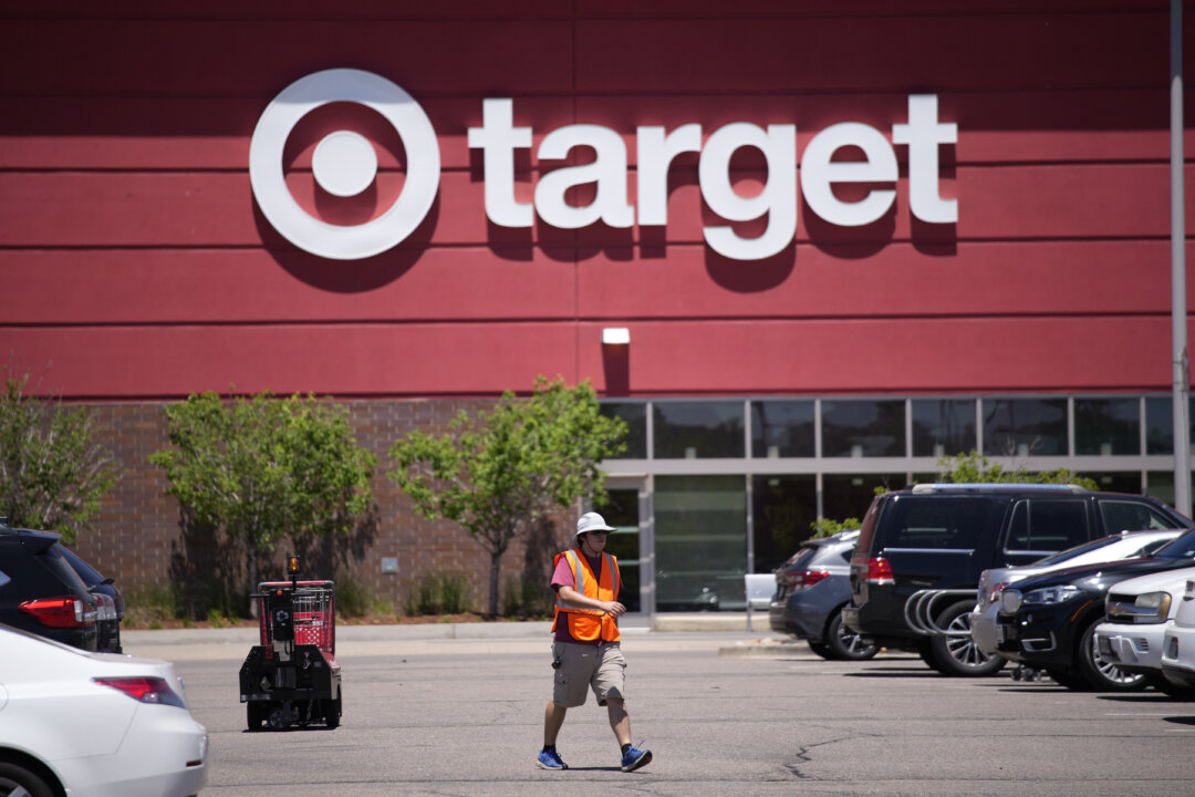 Target Global Factory Target Tames Global Supply Backups, Sales Surge 13.2 percent in Q3 ...