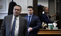 Rittenhouse Jury Returns for 4th Day After Juror Asks Judge for Instructions