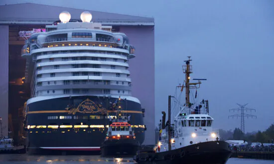 Disney Cruise Line to Require Passengers Aged 5 and Older to Be Vaccinated for COVID-19