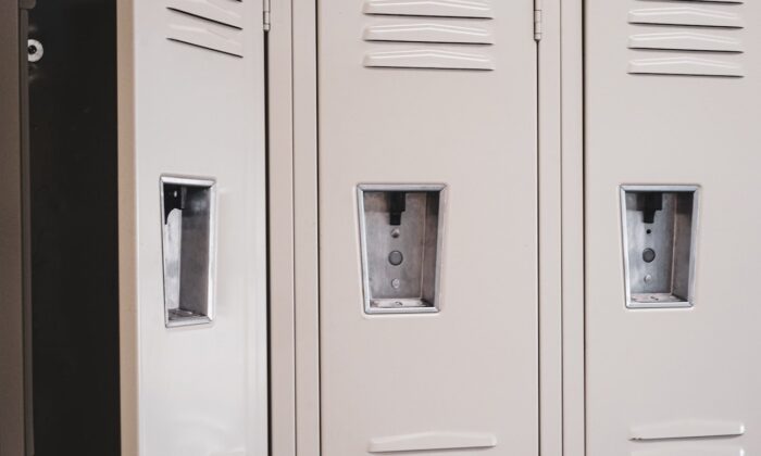 One open locker in a hallway. (Laura Rivera/Unsplash)