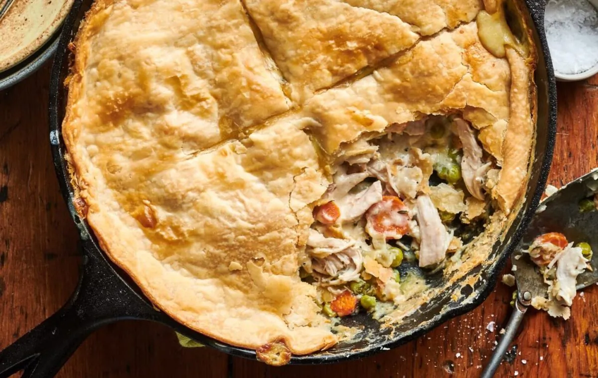 Turn your leftovers into this comforting, creamy dish. (Joe Lingeman/TNS)
