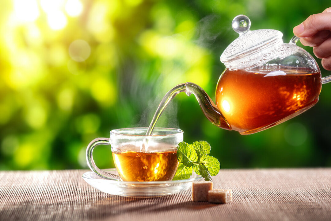 Most people throw out their used tea without realizing these leaves have several other uses.(fotohunter/Shutterstock)