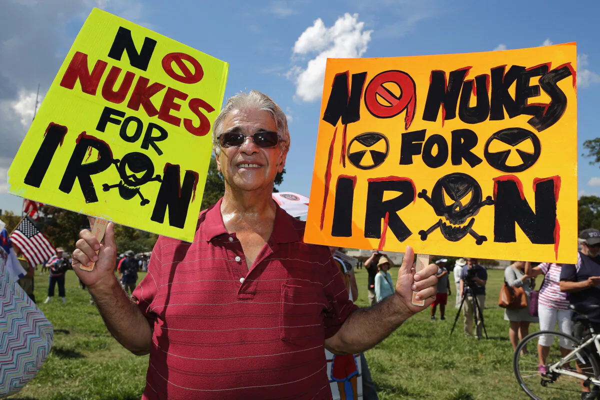 Protesters gather on the West Front Lawn for a rally against the Iran nuclear deal at the U.S. Capitol in Washington on Sept. 9, 2015. (Chip Somodevilla/Getty Images)