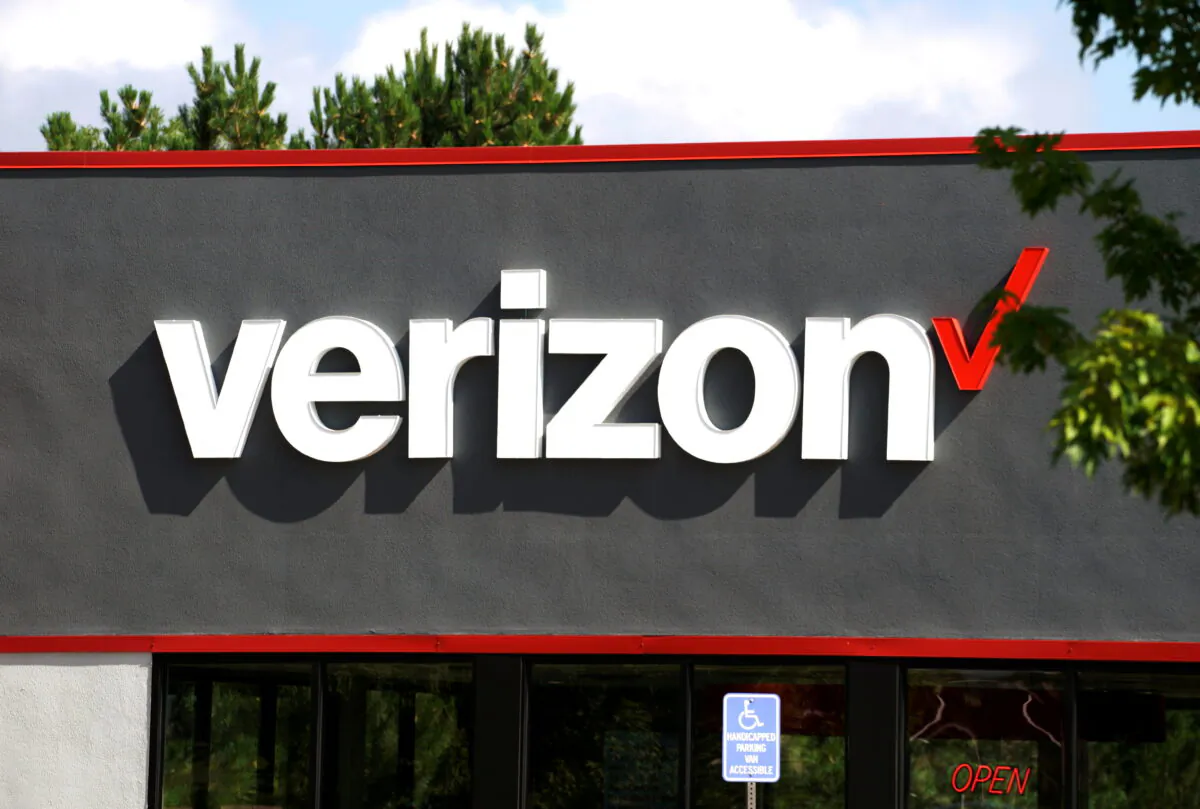 The Verizon store in Superior, Colo., on July 27, 2017. (Rick Wilking/Reuters)