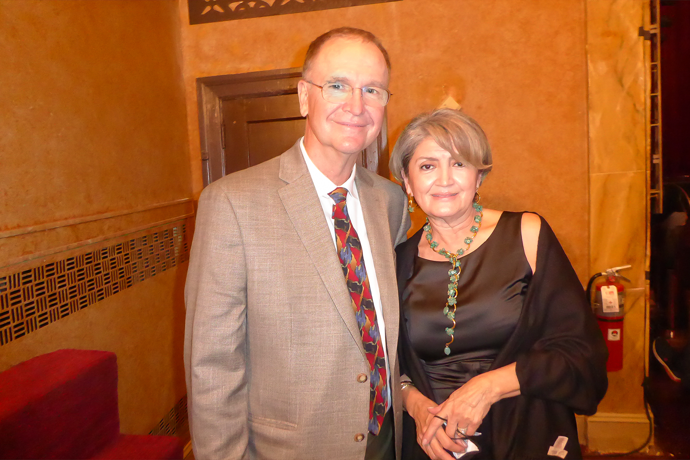 'Very Impressed': Retired Bank VP Praises Shen Yun - Vimarsana News