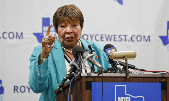 U.S. Rep. Eddie Bernice Johnson (D-Texas) makes comments as she introduces State Senator Royce West at a rally where West announced his bid to run for the U.S. Senate in Dallas, on July 22, 2019. (Tony Gutierrez/AP Photo)