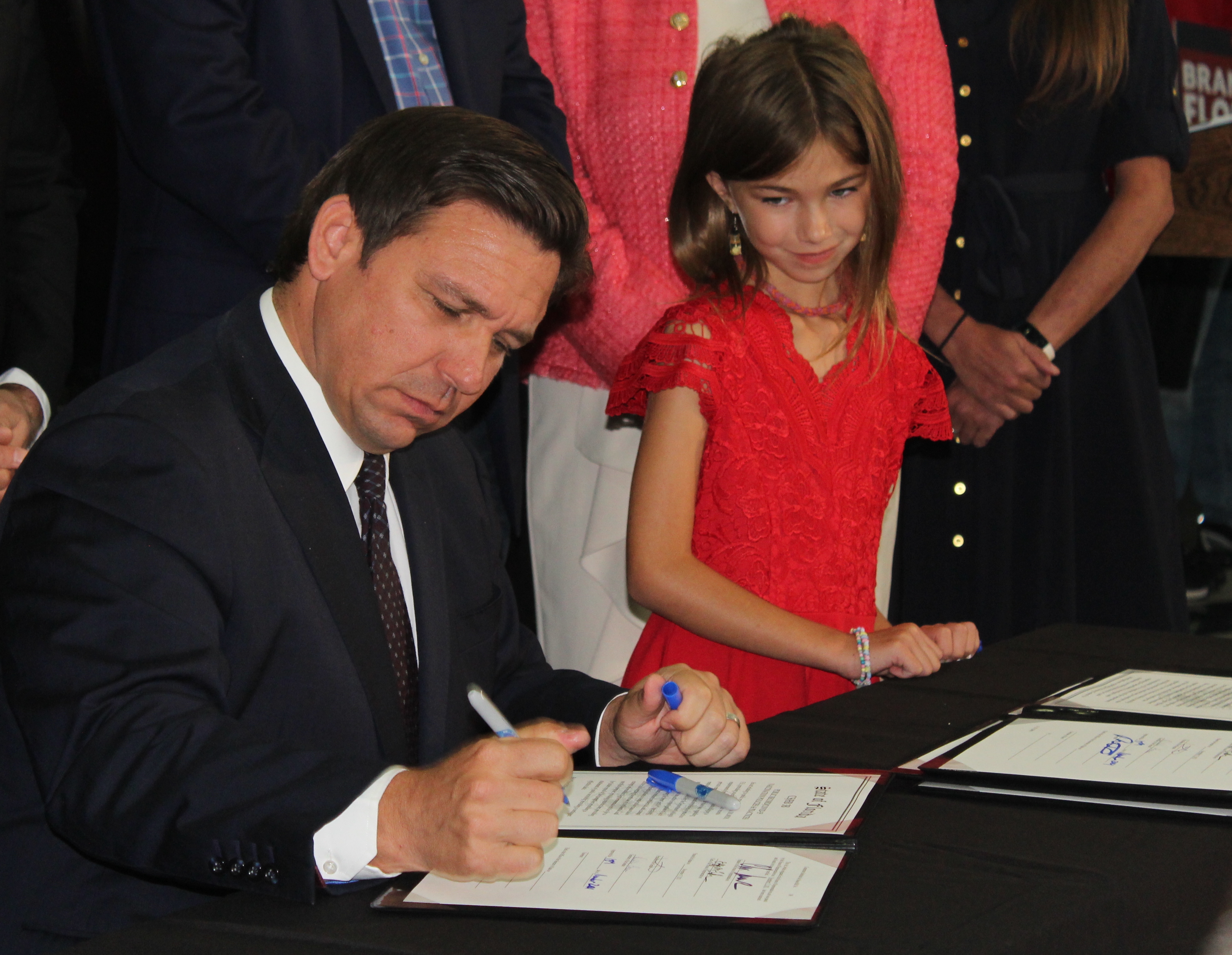 'Stop W.O.K.E.' Act: DeSantis Gives Florida Parents Another Tool 'To Fight Back Against Woke Indoctrination' - Vimarsana News