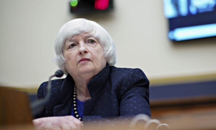 Treasury Secretary Janet Yellen attends the House Financial Services Committee hearing in Washington, on Sept. 30, 2021. (Al Drago/Pool via Reuters)