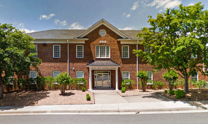 The Rivanna Ridge Professional Building, where the Virginia School Boards Association is headquartered, in Charlottesville, Va., in June 2018. (Google Maps/Screenshot via The Epoch Times)