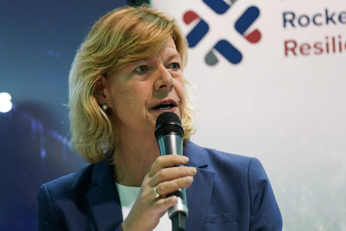 Sen. Tammy Baldwin (D-Wis.) speaks during a conference in Scotland on Nov. 6, 2021. (Ian Forsyth/Getty Images)