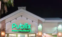 Elizabeth Warren Blames Grocery Stores for Food Price Inflation