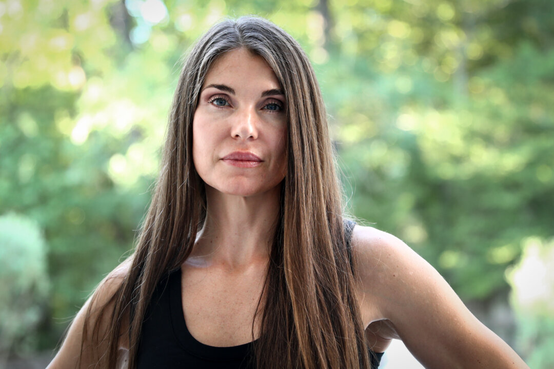 Victim Hopes for Justice in Ghislaine Maxwell Trial