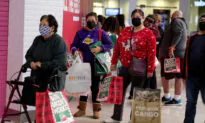 Chapman Economics Expert Predicts More Holiday Shopping Amid Inflation