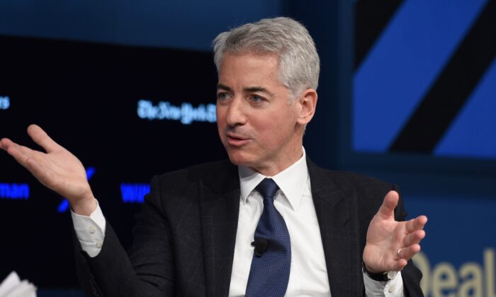 Bill Ackman, CEO and portfolio manager of Pershing Square Capital Management L.P., speaks at The New York Times DealBook Conference in New York, on Nov. 10, 2016. (Bryan Bedder/Getty Images for The New York Times)