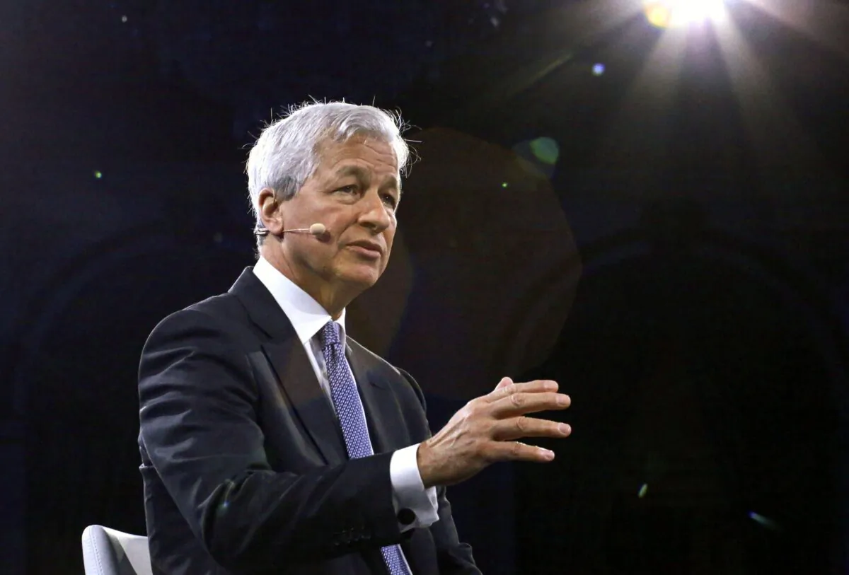 Jamie Dimon, CEO of JP Morgan Chase, speaks during the Bloomberg Global Business Forum in New York on Sept. 25, 2019. (Kena Betancur/Afp/AFP via Getty Images)