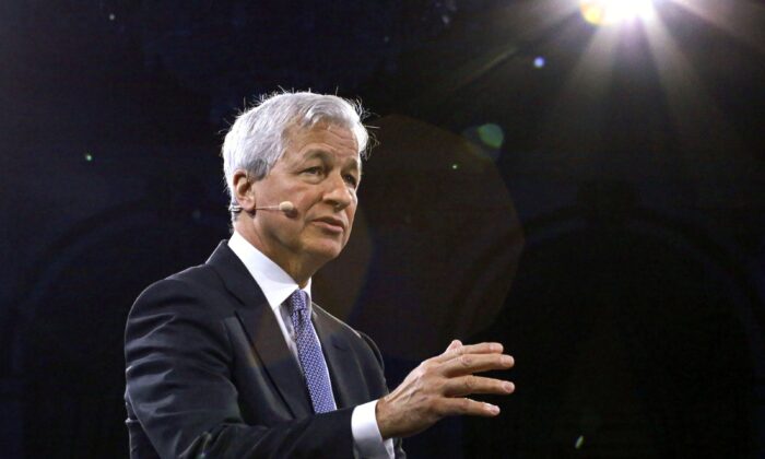 Jamie Dimon, CEO of JP Morgan Chase, speaks during the Bloomberg Global Business Forum in New York on Sept. 25, 2019. (Kena Betancur/Afp/AFP via Getty Images)