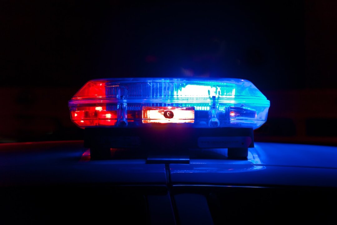 Police: 2 in Biker Gangs Fatally Shot Outside Tennessee Bar