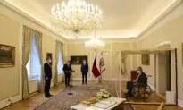 COVID-19-Positive Czech President Appoints New Prime Minister From Plexiglass Cubicle