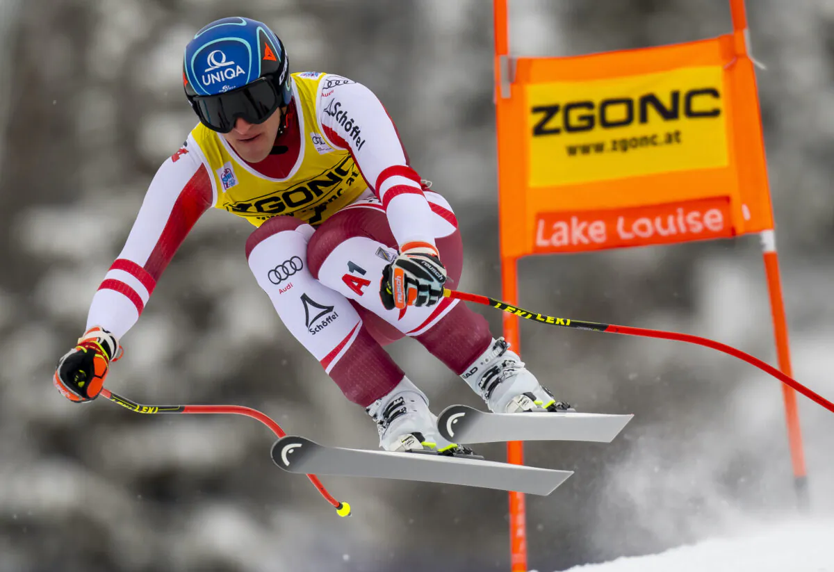 Matthias Mayer of Austria blasts down the course on his way to winning the Men’s World Cup downhill in Lake Louise, Alta., on Nov. 27, 2021. (Frank Gunn/The Canadian Press)