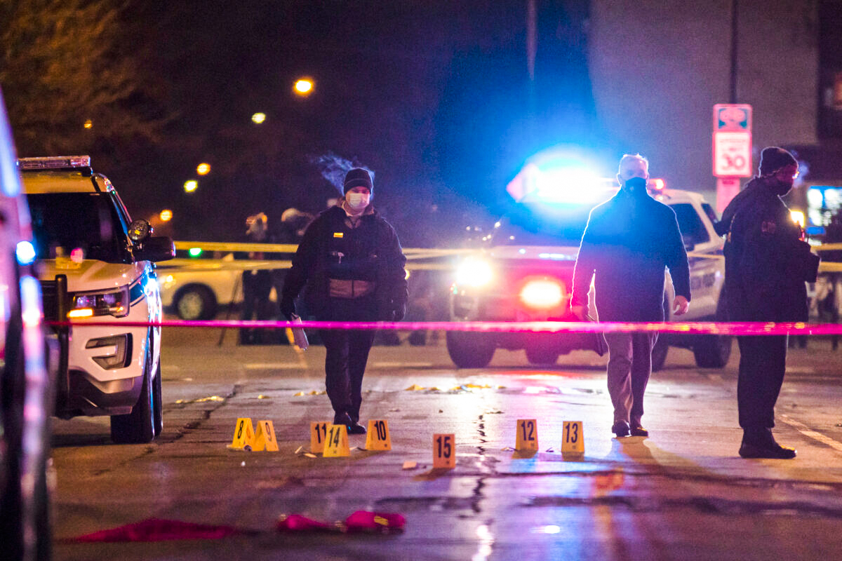 Chicago Police: 32 Shot, 9 Dead During Weekend Shootings - Vimarsana News