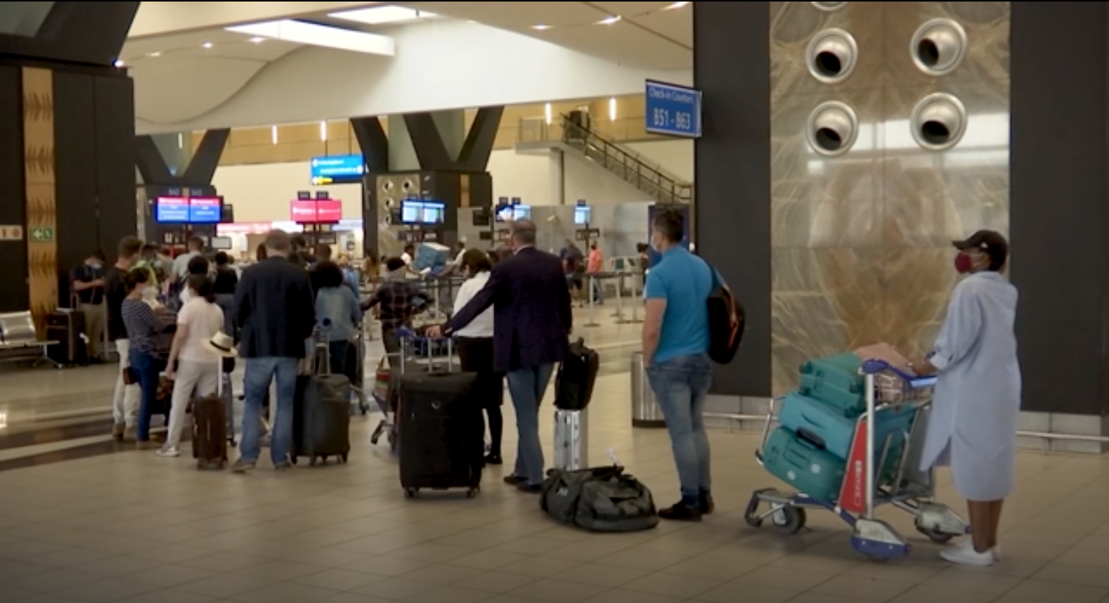Frustration at South African Airport as Foreigners Try to Fly Home - Vimarsana News