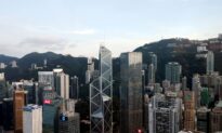 Hong Kong’s Zero-Covid Policy Keeps Movers Busy, Gives Recruiters Headaches