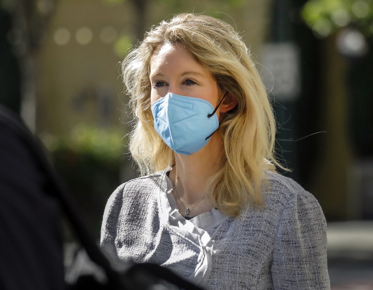 Elizabeth Holmes Fraud Case Heads to the Jury - Vimarsana News