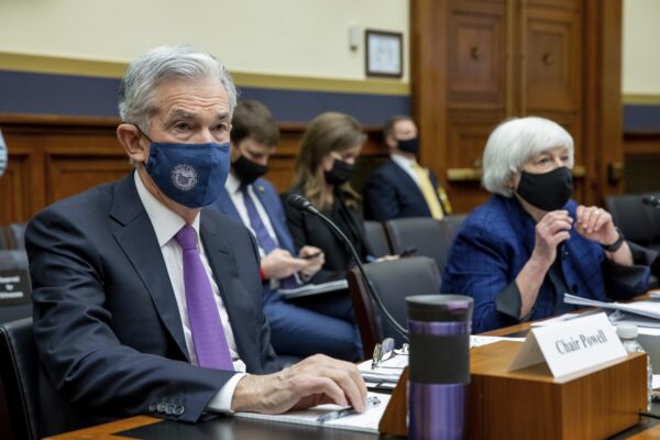 Jerome Powell Listening To Lawmakers