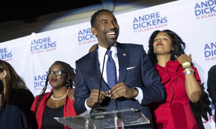 Atlanta mayoral runoff candidate Andre Dickens gives his victory speech in Atlanta, Ga., on Nov. 30, 2021. (Ben Gray/AP Photo)