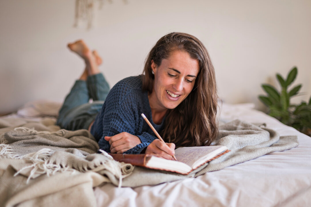 It's all but impossible to be envious or resentful when we focus on the good things life has brought us. It is, however, much easier to be content. (Luke SW/Shutterstock)