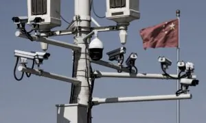 Bipartisan Lawmakers Press Commerce to Close Gaps in China Intelligence Controls