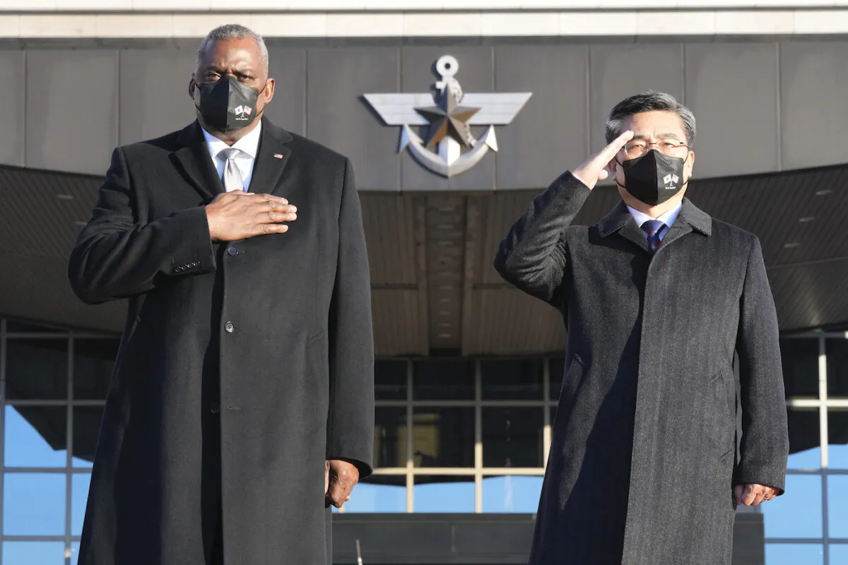 U.S. Secretary of Defense Lloyd Austin salutes with South Korea's defense minister Suh Wook during a welcoming Honor Guard Ceremony prior to the 53rd Security Consultative Meeting (SCM) at Defense Ministry in Seoul on Dec. 2, 2021. (Ahn Young-Joon - Pool/Getty Images)