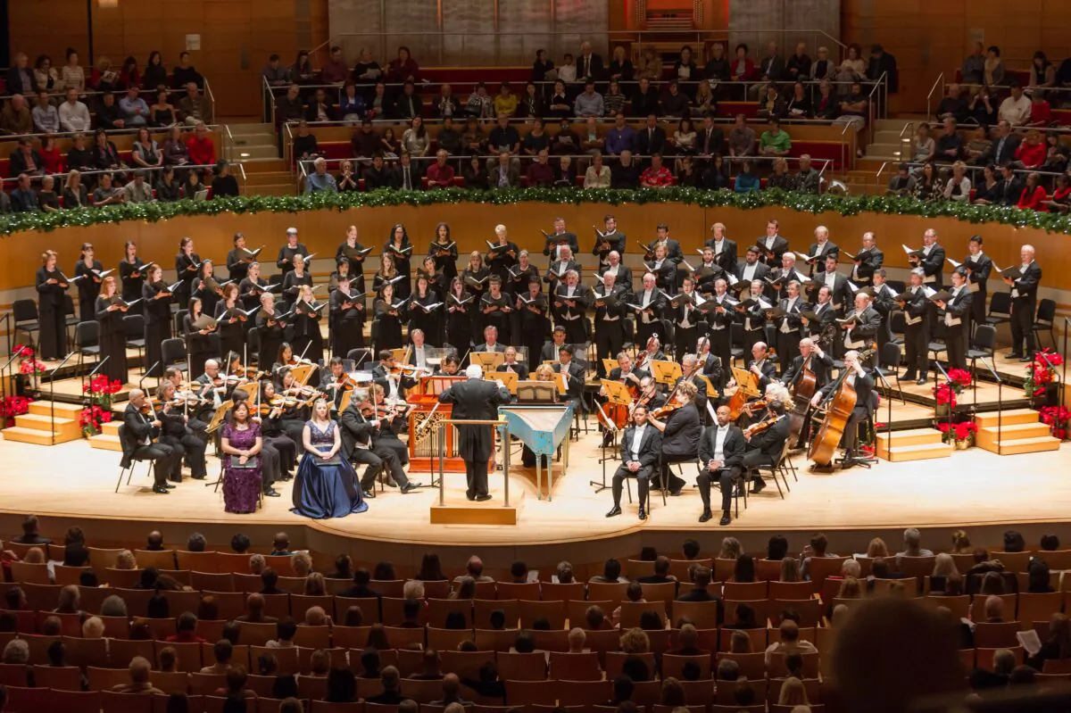 Handel’s Messiah is performed in 2016. (Courtesy of Pacific Symphony)