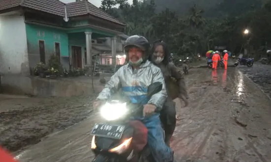Indonesia’s Semeru Volcano Spews Ash, Killing One, Injuring Dozens