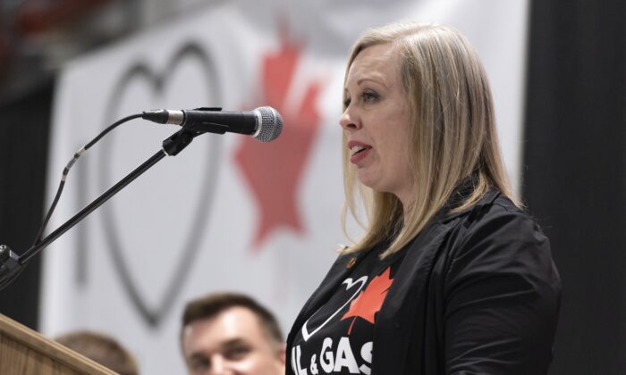 Saskatchewan Senator Denise Batters speaks during a pro-pipeline rally at IJACK Technologies Inc. near Moosomin, Sask., on  February 16, 2019. (The Canadian Press/Michael Bell)