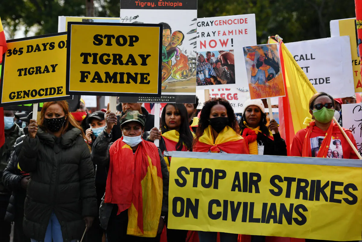 A protest marks the one-year anniversary of the Ethiopian government's decision to deploy troops into the country's northernmost Tigray region, in Washington, on Nov. 4, 2021. (Olivier Douliery/AFP via Getty Images)