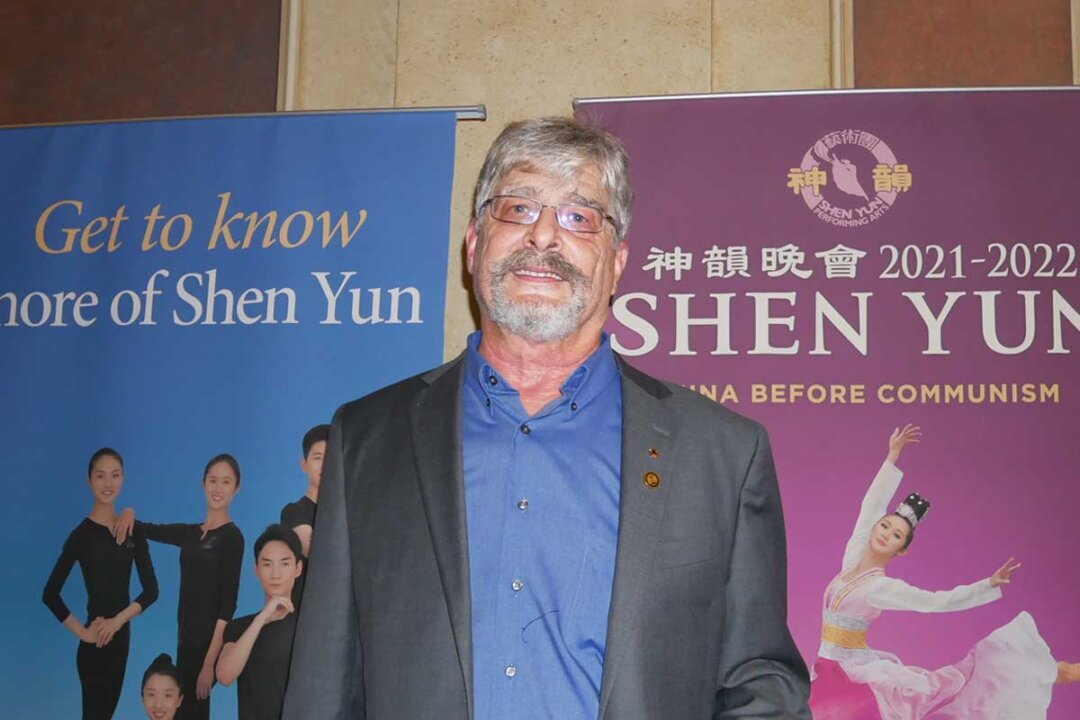 Rick Scheller at the Shen Yun Performing Arts performance at Orpheum Theatre, in Minneapolis, on Dec, 3, 2021. (Sherry Dong/The Epoch Times)