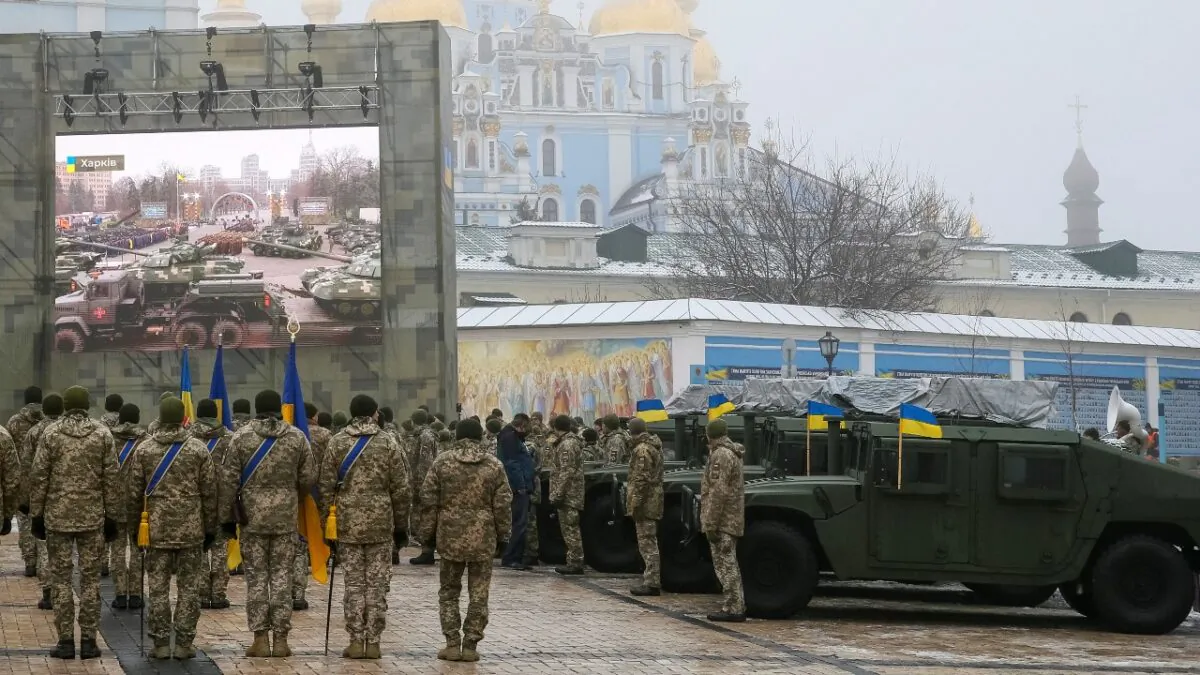 Ukrainian servicemen attend a rehearsal of an official ceremony to hand over tanks, armored personnel carriers and military vehicles to the Ukrainian Armed Forces as the country celebrates Army Day in Kyiv, Ukraine, on Dec. 6, 2021. (Gleb Garanich/Reuters)