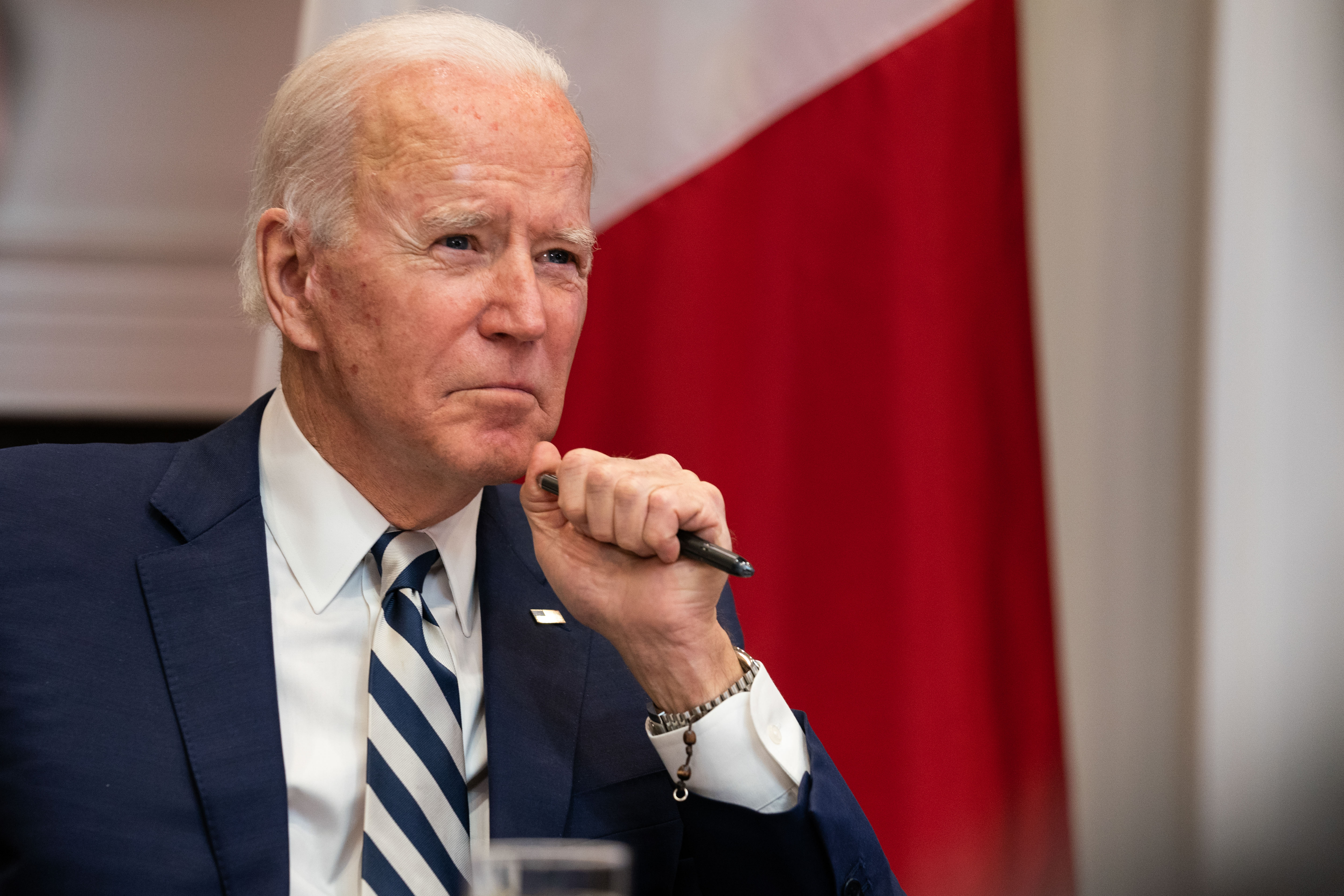 Schumer: Biden Does Not Expect Spending Bill to Pass in December - Vimarsana News