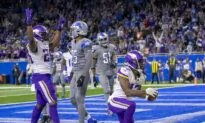 NFL Roundup: Lions Get First Win With TD on Final Play
