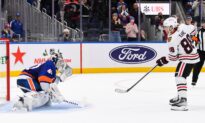 NHL Roundup: Patrick Kane’s so Goal Propels Blackhawks to Win