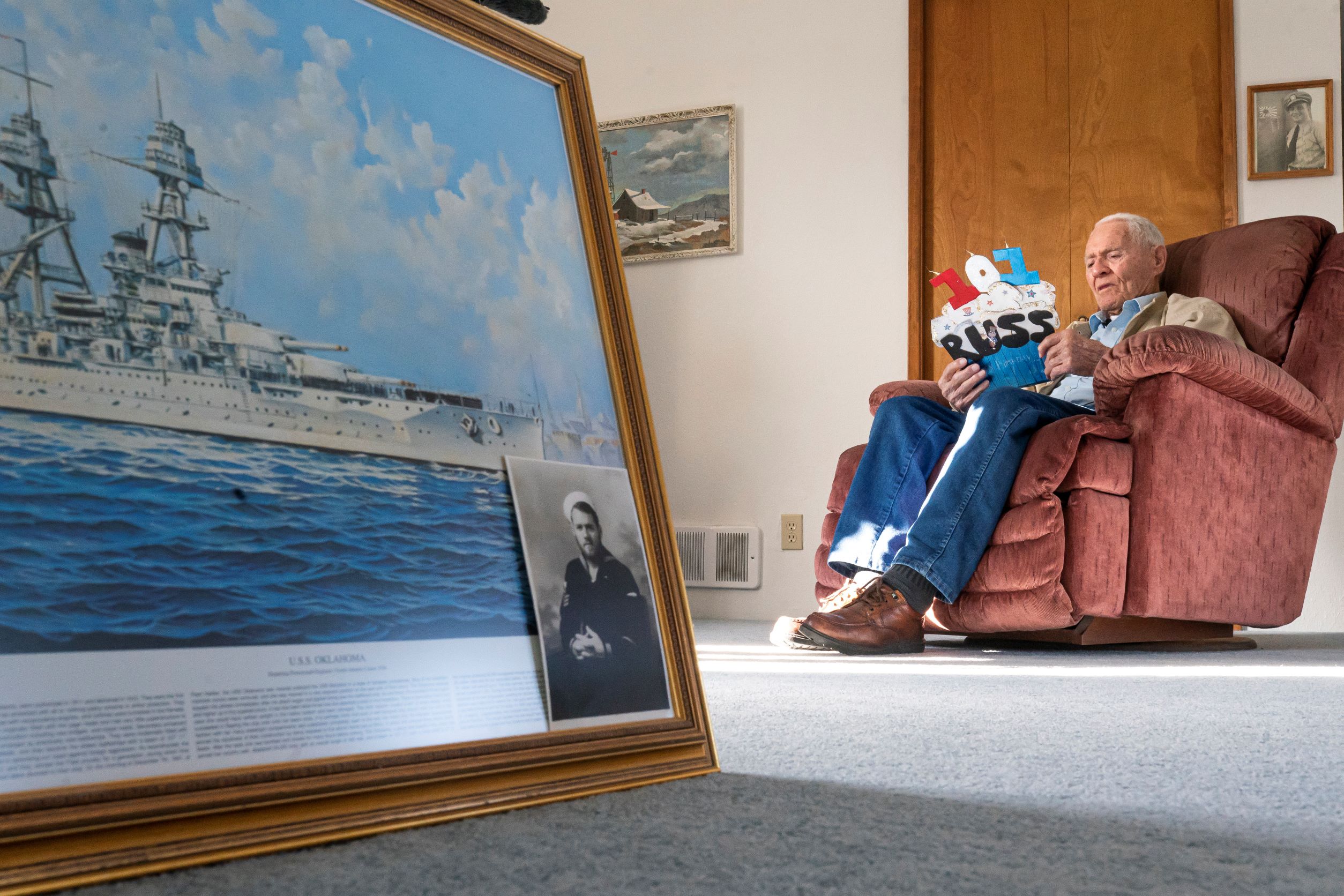 101-Year-Old Returns to Pearl Harbor to Remember Those Lost - Vimarsana News